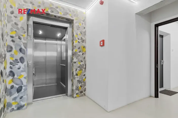 Prodej bytu 2+kk, Praha - Libeň, Primátorská, 48 m2