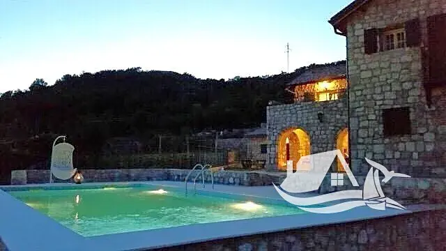 Prodej vily, Šušanj, Černá Hora, 300 m2