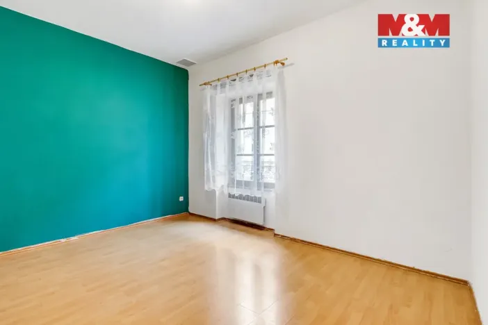 Prodej bytu 2+kk, Hostomice, Tyršovo náměstí, 61 m2