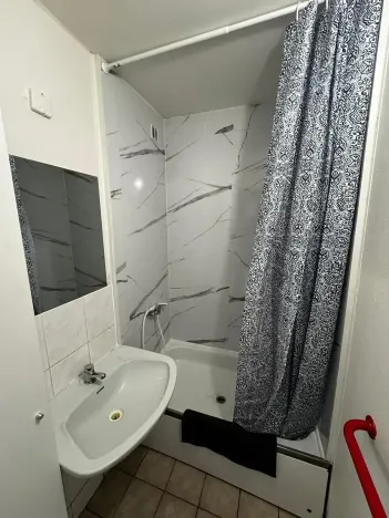 Pronájem ubytování, Praha - Modřany, Kutilova, 600 m2