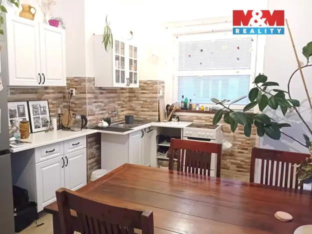 Pronájem bytu 3+kk, Dvůr Králové nad Labem, Dr. Kramáře, 68 m2