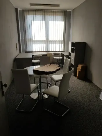 Pronájem kanceláře, Žatec, Otokara Březiny, 17 m2
