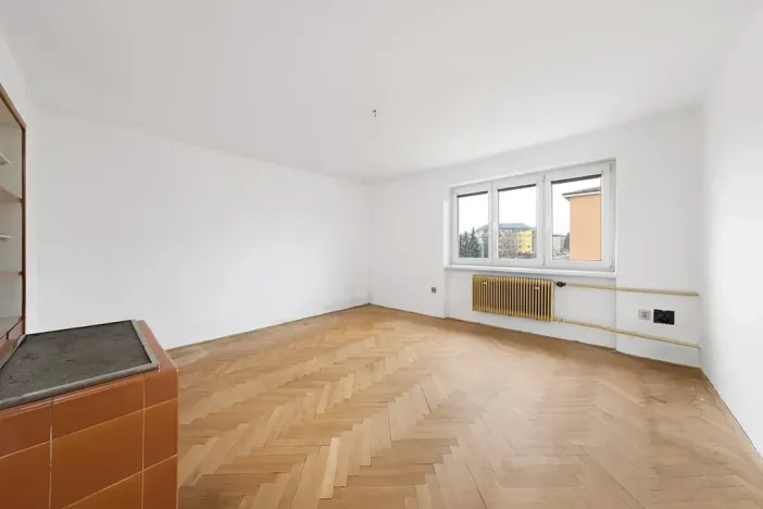 Prodej bytu 3+1, Bystřice, U Stadionu, 58 m2