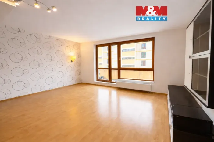 Pronájem bytu 3+kk, Praha, Pod Haltýřem, 77 m2