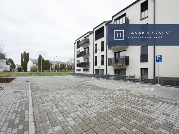 Pronájem bytu 2+kk, Pohořelice, U Kasáren, 56 m2