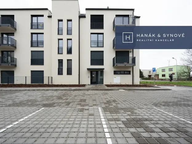 Pronájem bytu 1+kk, Pohořelice, 30 m2