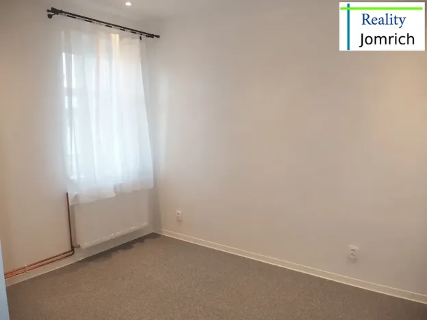 Pronájem bytu 2+1, Liberec, Palackého, 55 m2