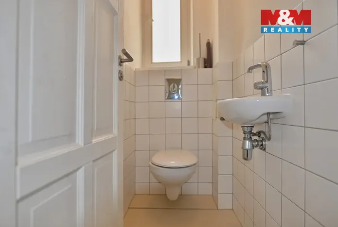 Pronájem bytu 3+kk, Hradec Králové, náměstí Jana Pavla II., 50 m2