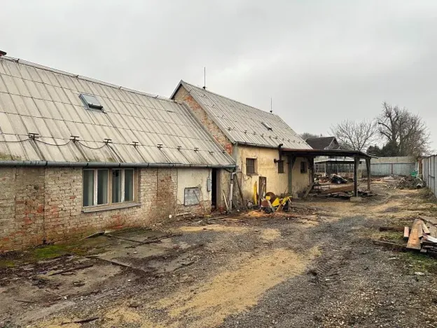 Prodej komerční nemovitosti, Klobouky u Brna, Nádražní, 263 m2