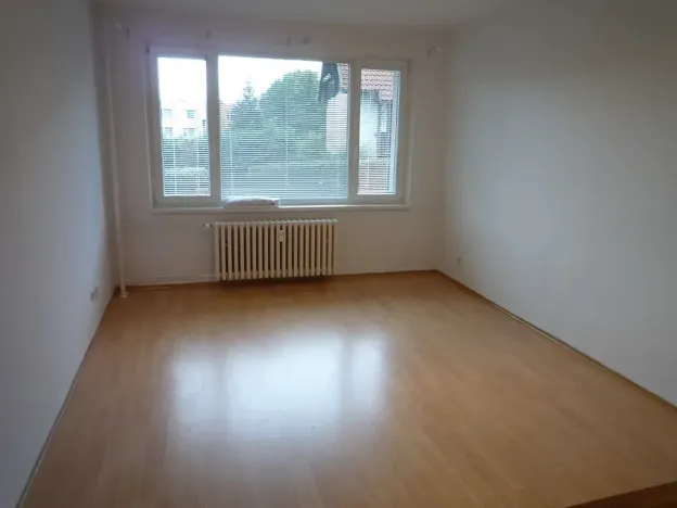 Pronájem bytu 1+kk, Liberec, Hroznová, 28 m2