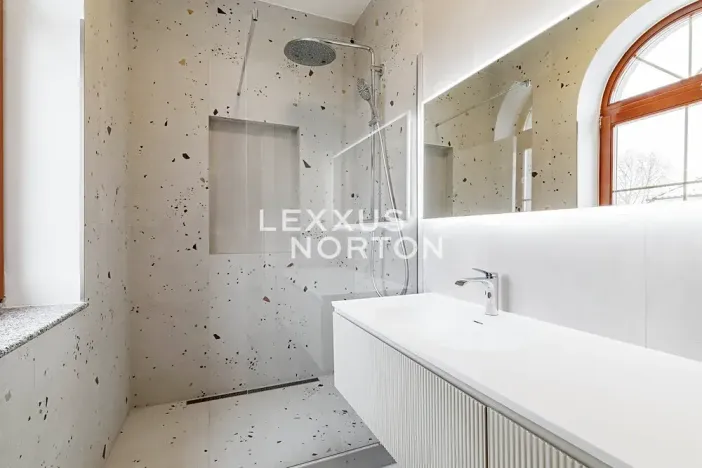 Pronájem vily, Praha - Nebušice, Nebušická, 270 m2