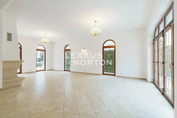 Pronájem vily, Praha - Nebušice, Nebušická, 270 m2