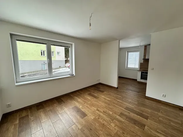 Pronájem bytu 1+kk, Děčín, Na Slatinách, 38 m2