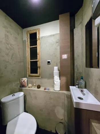 Pronájem obchodního prostoru, Praha - Žižkov, Hartigova, 55 m2