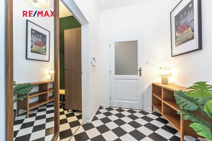 Pronájem bytu 3+kk, Praha - Žižkov, Milíčova, 75 m2