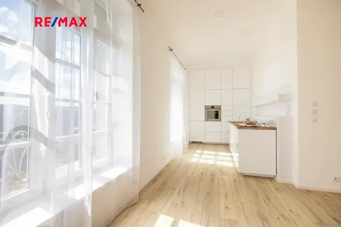 Prodej rodinného domu, Vráž, Nad Loděnicí, 219 m2