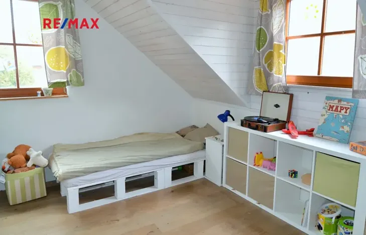 Prodej rodinného domu, Srbsko, Nad Kapličkou, 131 m2