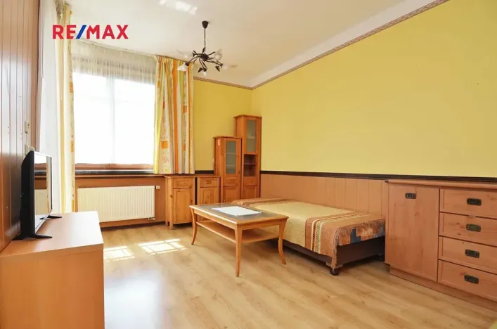 Pronájem bytu 2+kk, Praha - Hlubočepy, Pod třešněmi, 50 m2