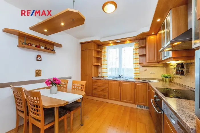 Prodej bytu 4+1, Příbram, Růžová, 143 m2