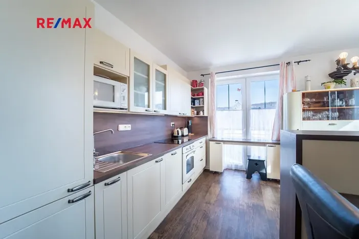 Prodej rodinného domu, Měchenice, Na Vyhlídce, 246 m2