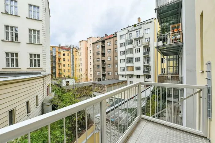 Prodej bytu 2+kk, Praha - Vinohrady, Laubova, 48 m2