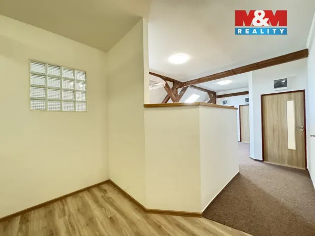 Pronájem kanceláře, Bechyně, Písecká, 34 m2