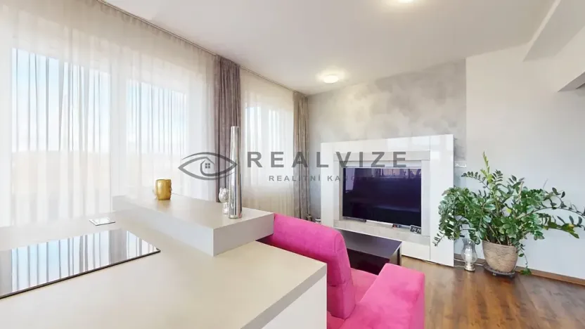 Prodej bytu 3+kk, České Budějovice, Mikuláše z Husi, 97 m2