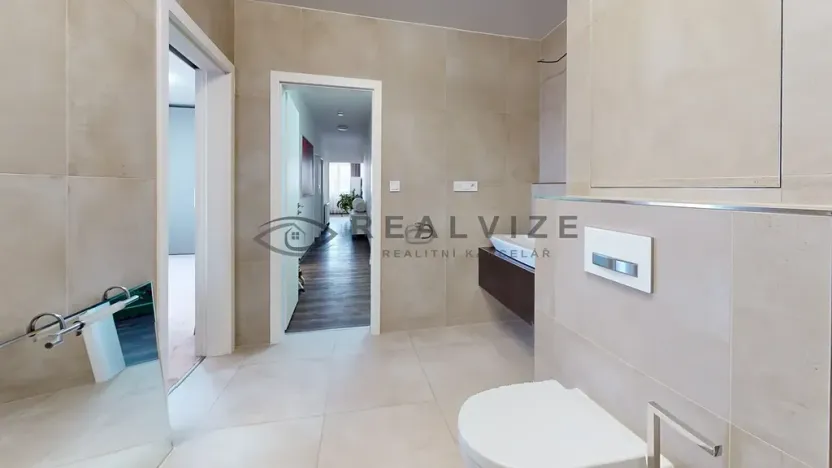 Prodej bytu 3+kk, České Budějovice, Mikuláše z Husi, 97 m2