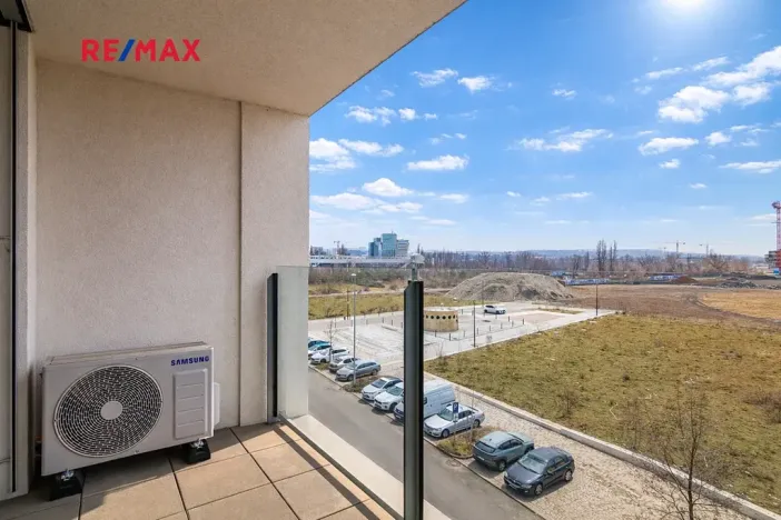 Prodej bytu 3+kk, Praha - Karlín, Breitfeldova, 90 m2