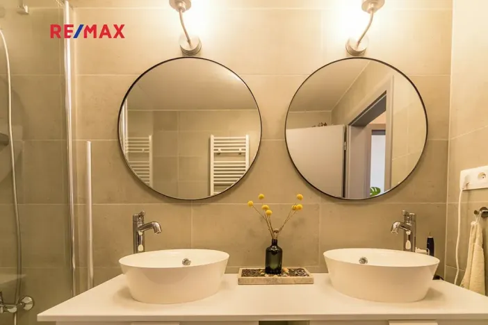 Prodej bytu 3+kk, Praha - Karlín, Breitfeldova, 90 m2