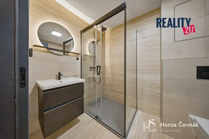 Pronájem bytu 1+kk, Brno, 35 m2