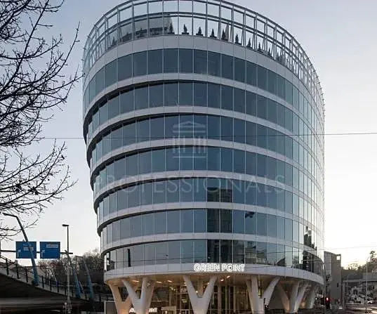 Pronájem kanceláře, Praha - Smíchov, Plzeňská, 454 m2