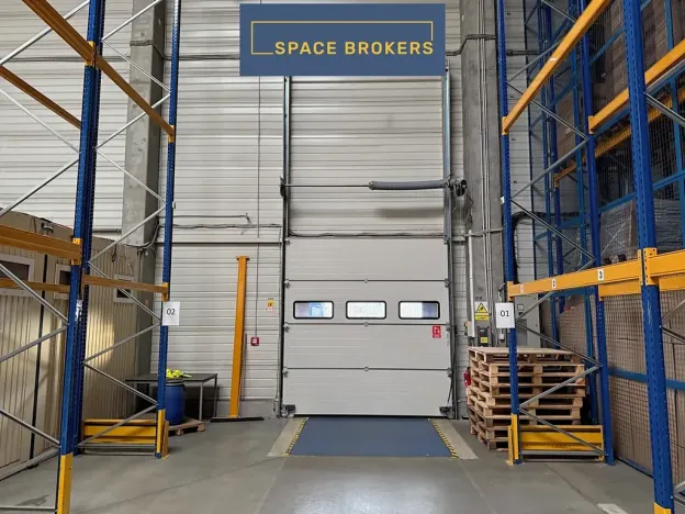 Pronájem skladu, Zdiby, 908 m2