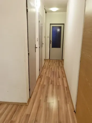 Pronájem bytu 3+1, Praha, Proutěná, 72 m2