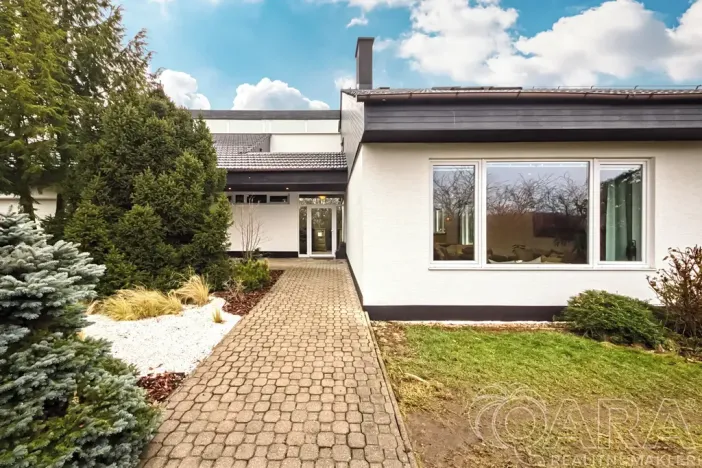 Pronájem rodinného domu, Dolní Břežany, V Úvozu, 380 m2