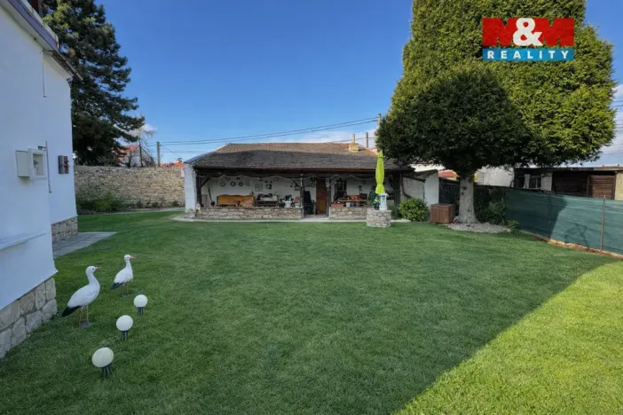 Prodej rodinného domu, Postoloprty - Levonice, 190 m2