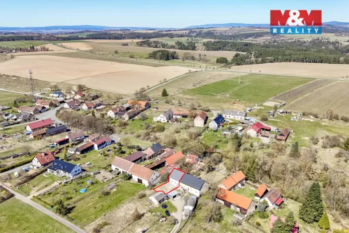 Prodej bytu 2+1, Planá - Svahy, 67 m2