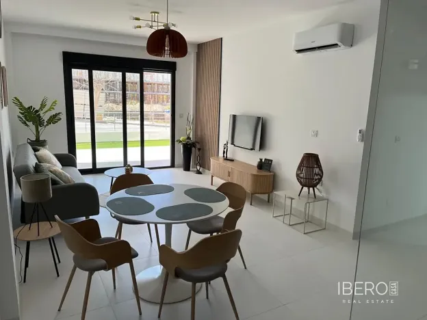 Prodej bytu 3+kk, San Miguel de Salinas, Španělsko, 75 m2