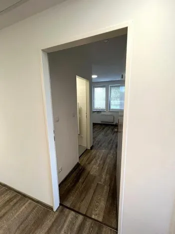 Pronájem kanceláře, Brno - Maloměřice, Hády, 15 m2