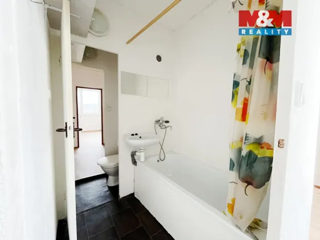 Pronájem bytu 3+1, Klášterec nad Ohří, Školní, 66 m2