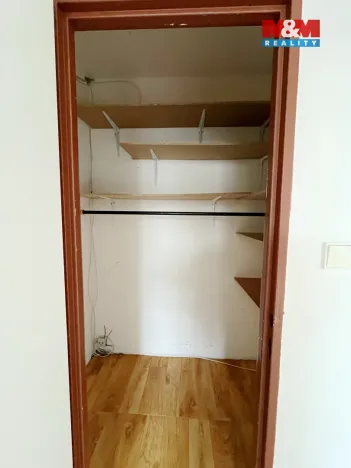 Pronájem bytu 3+1, Klášterec nad Ohří, Školní, 66 m2