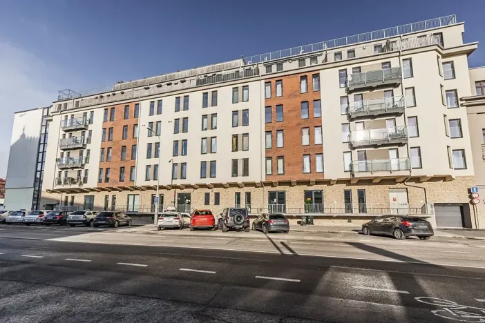 Pronájem bytu 1+kk, Praha - Holešovice, Jankovcova, 33 m2