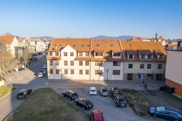Pronájem bytu 3+kk, Beroun, Náměstí Joachima Barranda, 81 m2