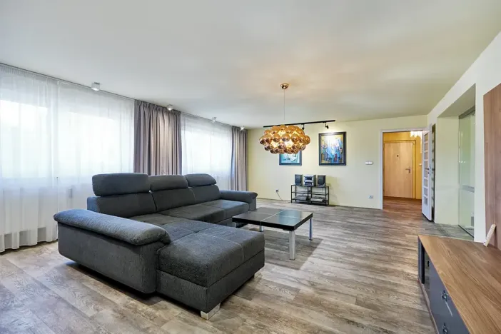 Prodej obchodního prostoru, Kladno, Vrapická, 1614 m2