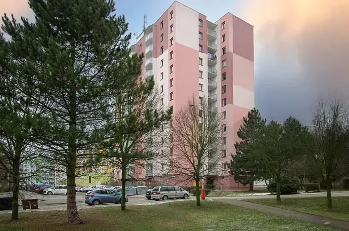 Pronájem bytu 2+kk, Tábor, nám. Přátelství, 40 m2