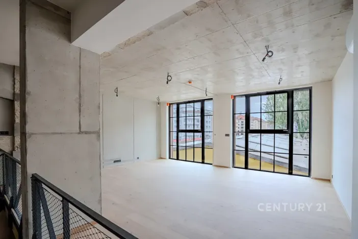 Prodej atypického bytu, Praha - Vysočany, Kolbenova, 176 m2