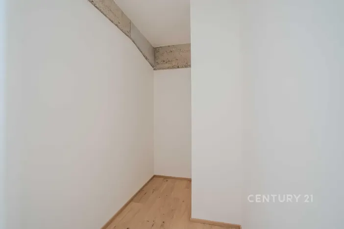 Prodej atypického bytu, Praha - Vysočany, Kolbenova, 176 m2