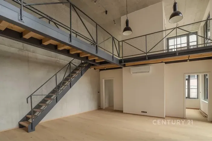 Prodej kanceláře, Praha - Vysočany, Kolbenova, 181 m2