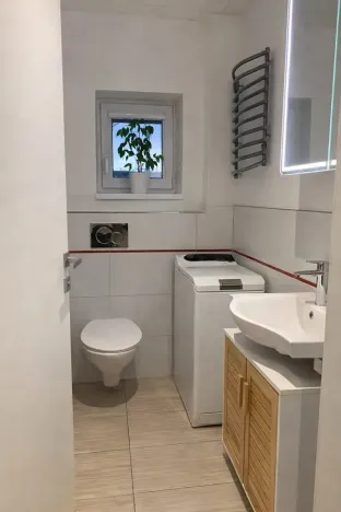 Pronájem bytu 2+kk, Praha - Holešovice, Bondyho, 55 m2