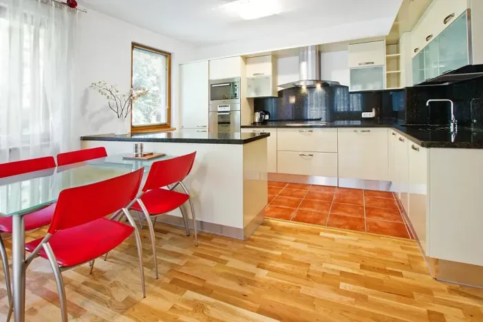 Pronájem bytu 2+kk, Praha - Vyšehrad, Neklanova, 68 m2